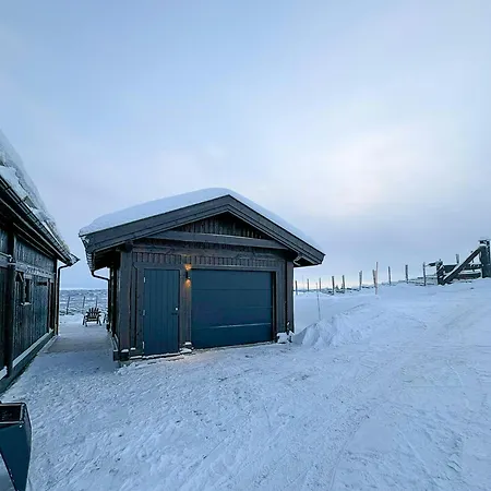 By Trail With Panoramic Views In Bagn